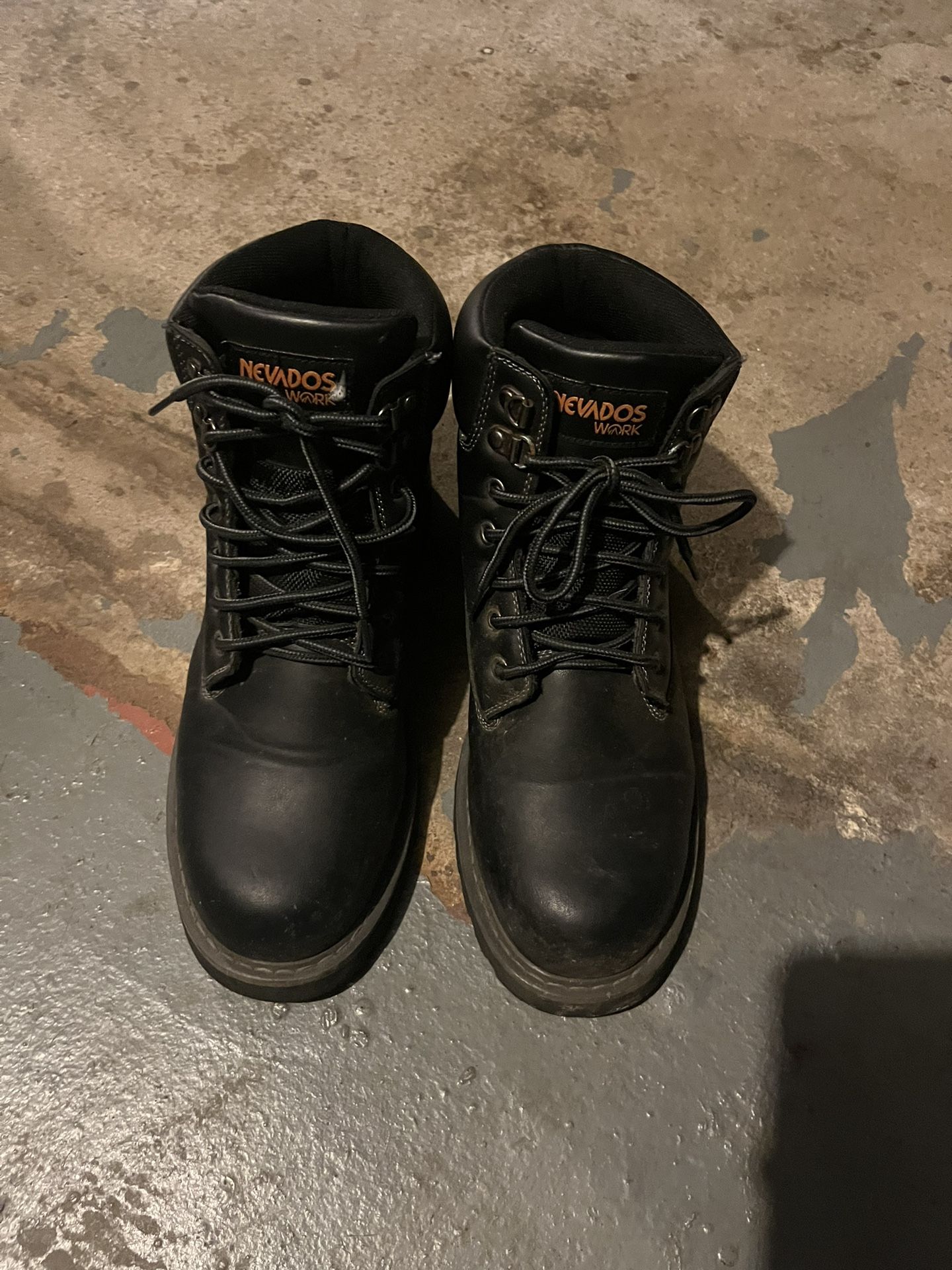 Nevados Works Boots Size 9.5