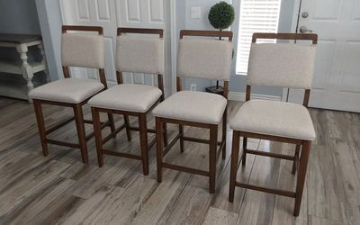 Four Beautiful mid-century/modern counter height bar stools