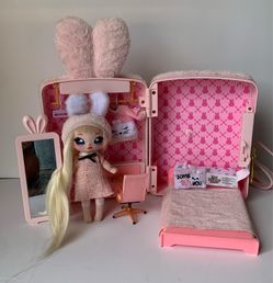 Na! Na! Na! Surprise Bunny Bedroom Playset Doll w/ Bed, Mirror & Accessories