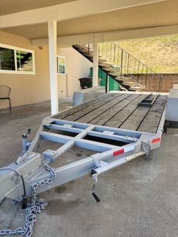 Utility trailer for cars