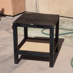 Black and Rattan End Table - Good DIY Project 