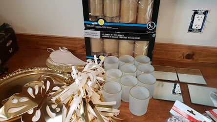 Gold and white party decor