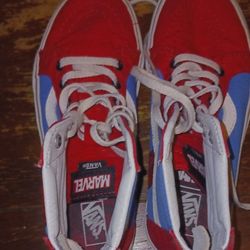 KIDS SPIDERMAN VANS SIZE 3