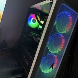 Gaming Pc And Monitor 