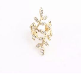 GOLD or SILVER TONE CRYSTAL LEAF EAR CRAWLER CARTILAGE EAR CLIP EARRING