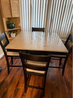 Four Seater High Top Table