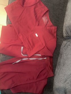 Figs scrubs