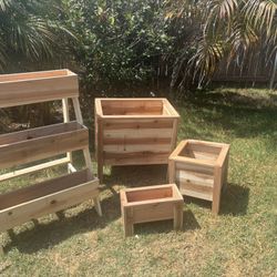Natural Cedar Planter Boxes
