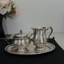 VINTAGE HEIRLOOM BENNINGTON SILVERPLATE Cream/Sugar Set with Tray