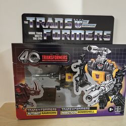 G1 Transformers Toys Retro 40th Anniversary  Bombshell & Ramhorn 