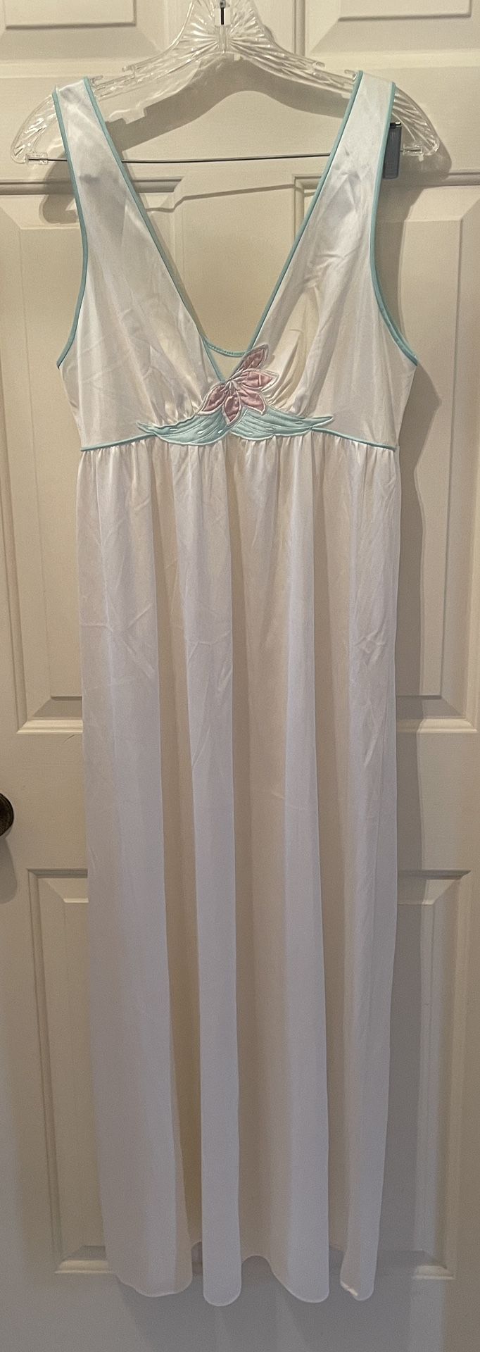Vintage White Lorraine Maxi Nightgown-Medium- 100% Nylon- Empire Waist