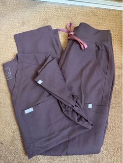 FIGS scrub set espresso size small