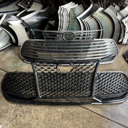 2019 2022 Toyota Avalon Grill 