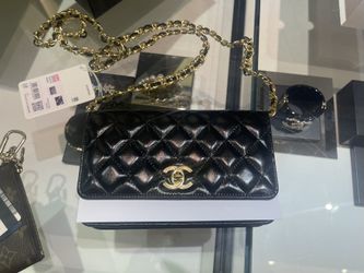 Chanel Wallet On Chain