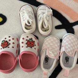 Baby shoes