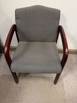 Office Chairs 