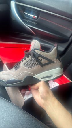 Jordan 4s