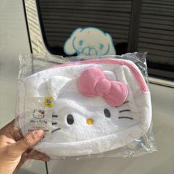 Hello Kitty Pouch 