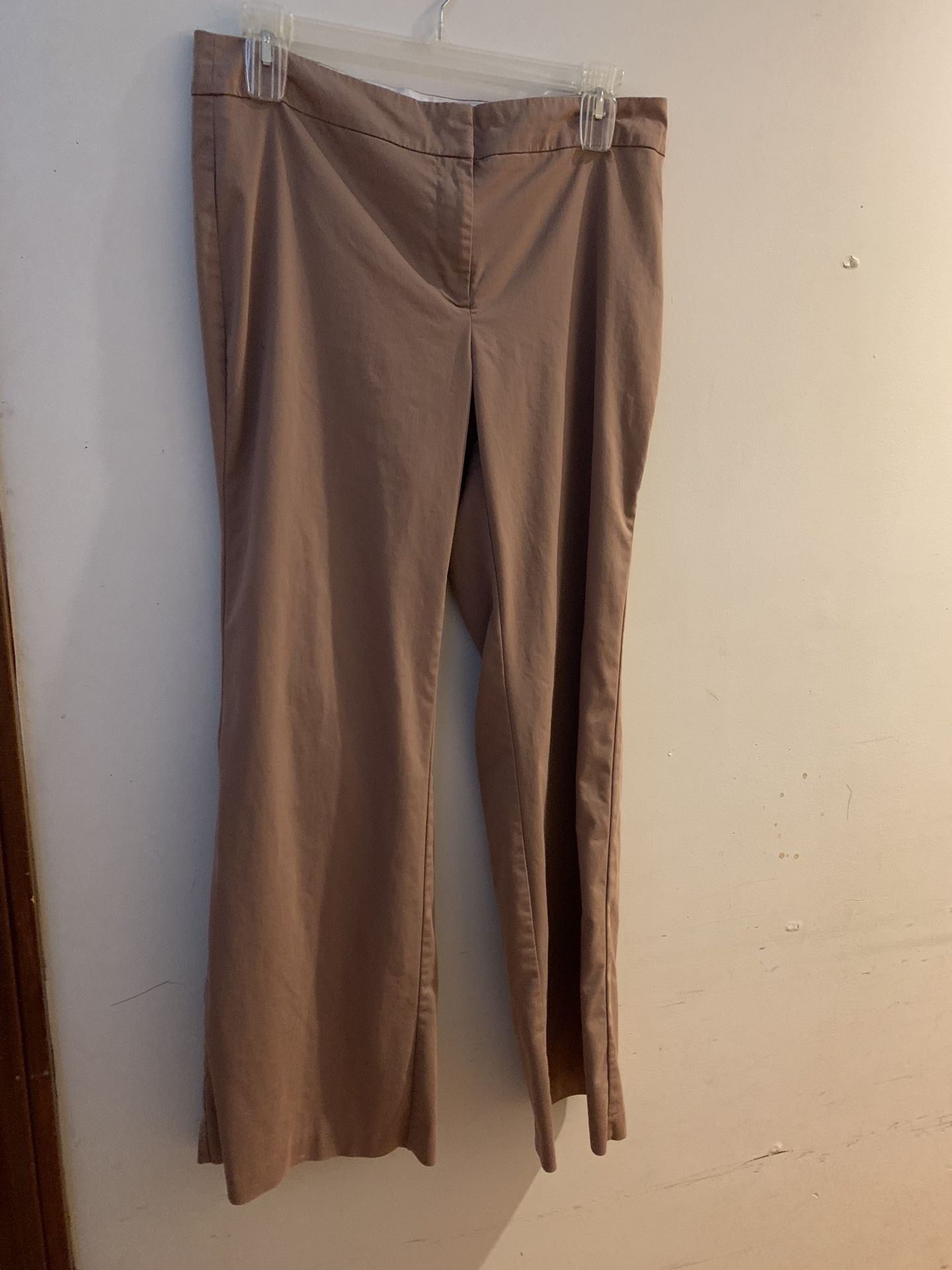 (C-125) Maxine pant. Tan. Size 14. $6.00