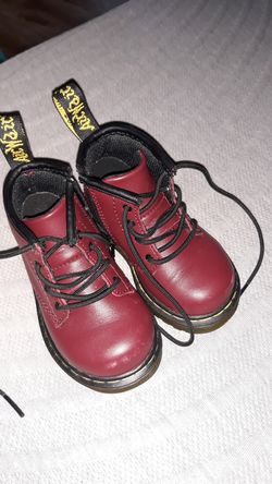 Red baby Docs Size 5
