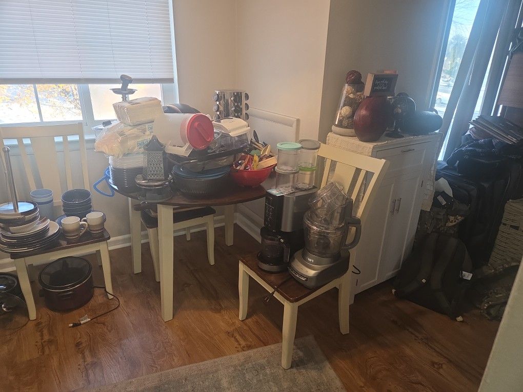 Small Kitchen Table with Chairs