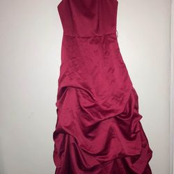 Formal Red Prom Dress/Bridesmaid Dress with tags!