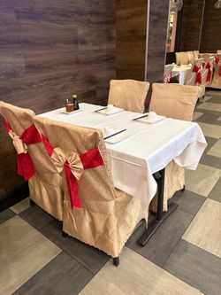 Dining Table and 4 Chairs with Gold Covers