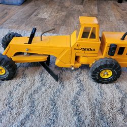NICE! Vintage 1970s Mighty Tonka Road Grader Diesel XMB-975 Pressed Steel 54726