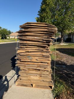 Free Cardboard Box (updated By 8/27/2026 1:20pm)