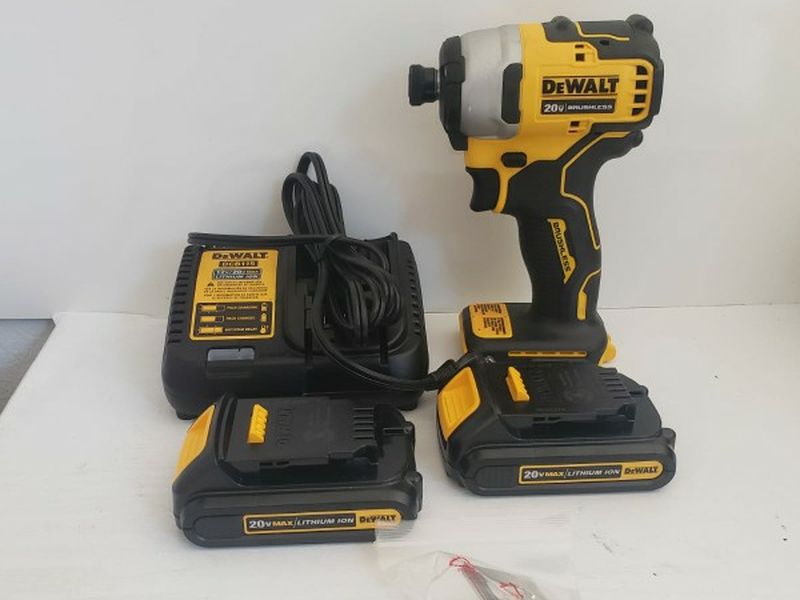 L325) Dewalt 20v Impact Driver With 2 Batteries And Charger