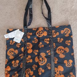 Disney Halloween 2021 Limited Release Tote. 