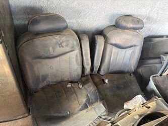 Lincoln town car parts seats