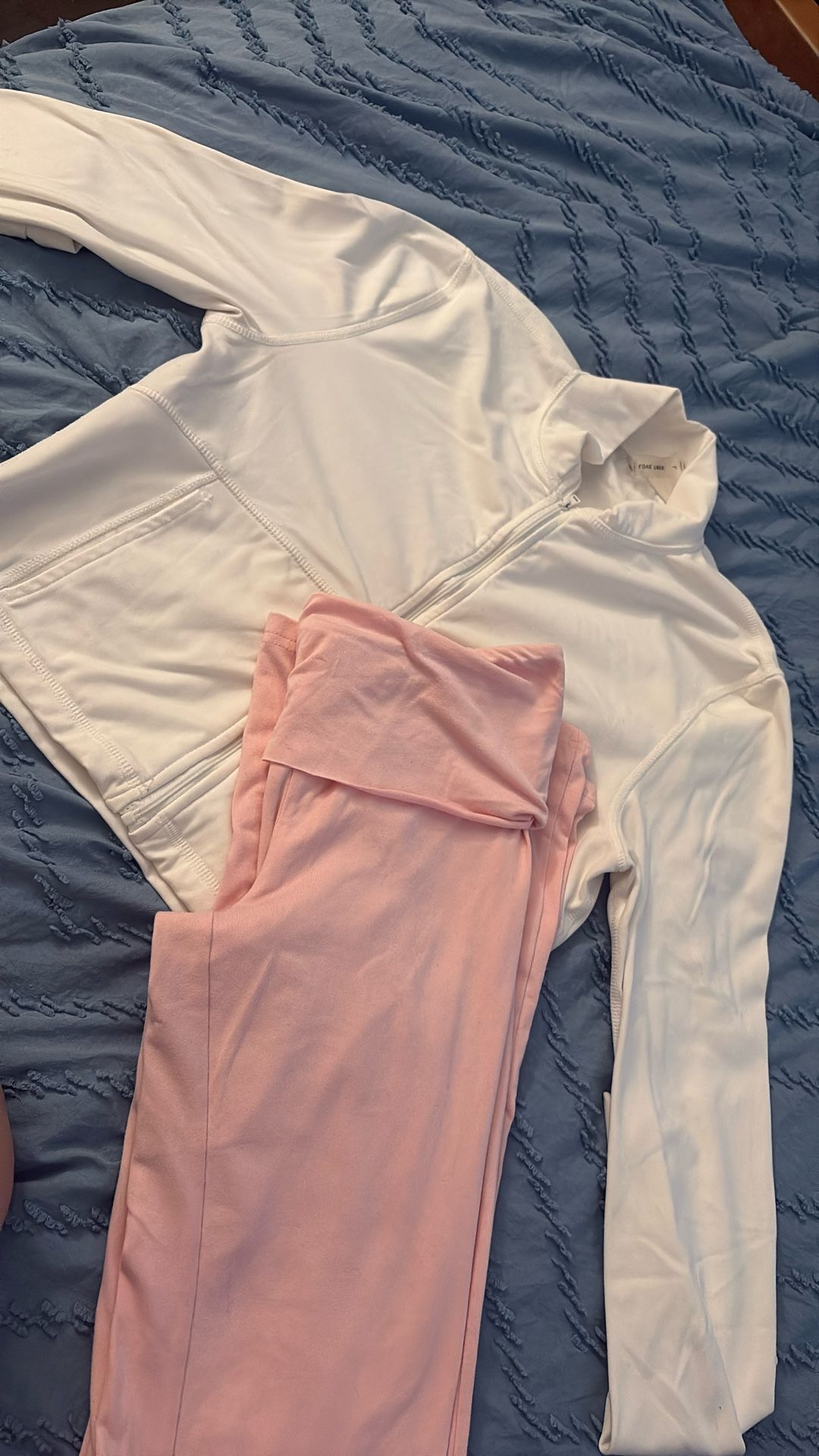 Cropped Fitted Jacket And Pink Flare Leggings Set