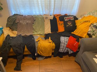 Boy’s Clothing Size 16/28