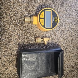 Digital Vacrometer Vg200