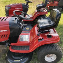 TROY BUILT RIDING MOWERS