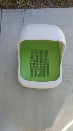 Cat Litter Box