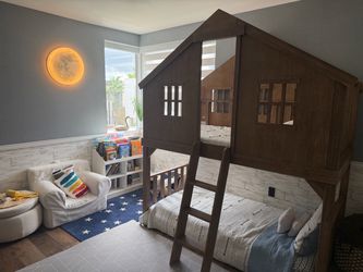 Twin Bunk Bed