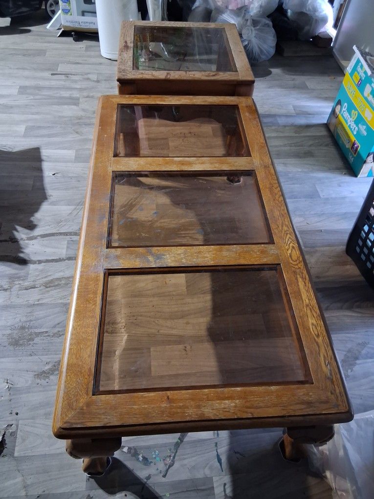 FREE Furniture Table Dinning Table Tv Stand Round Table Cleaning Garage