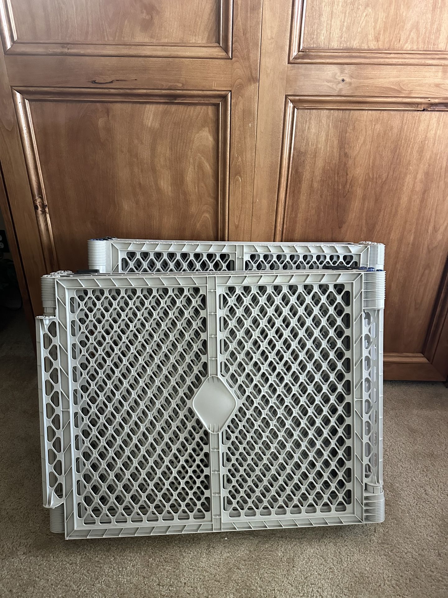 Baby Gate / Pet Gate