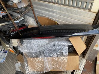 2011-2020 Dodge Durango Tailgate Spoiler 