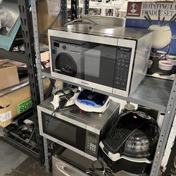 Microwave Microwaves (in Store) 