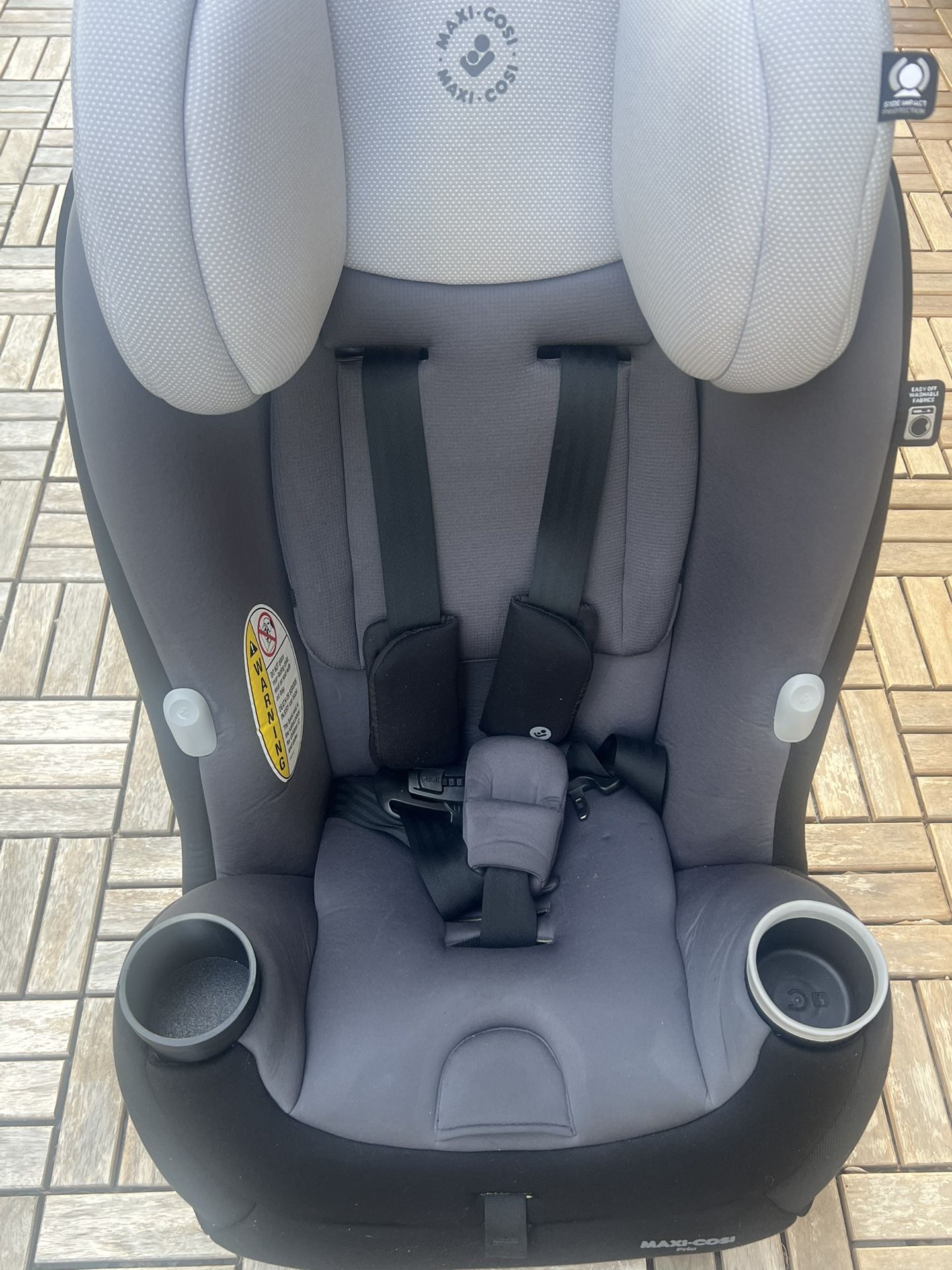 Maxi-Cosi Pria (All In One) Convertible Car Seat