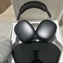 Airpods Maxes