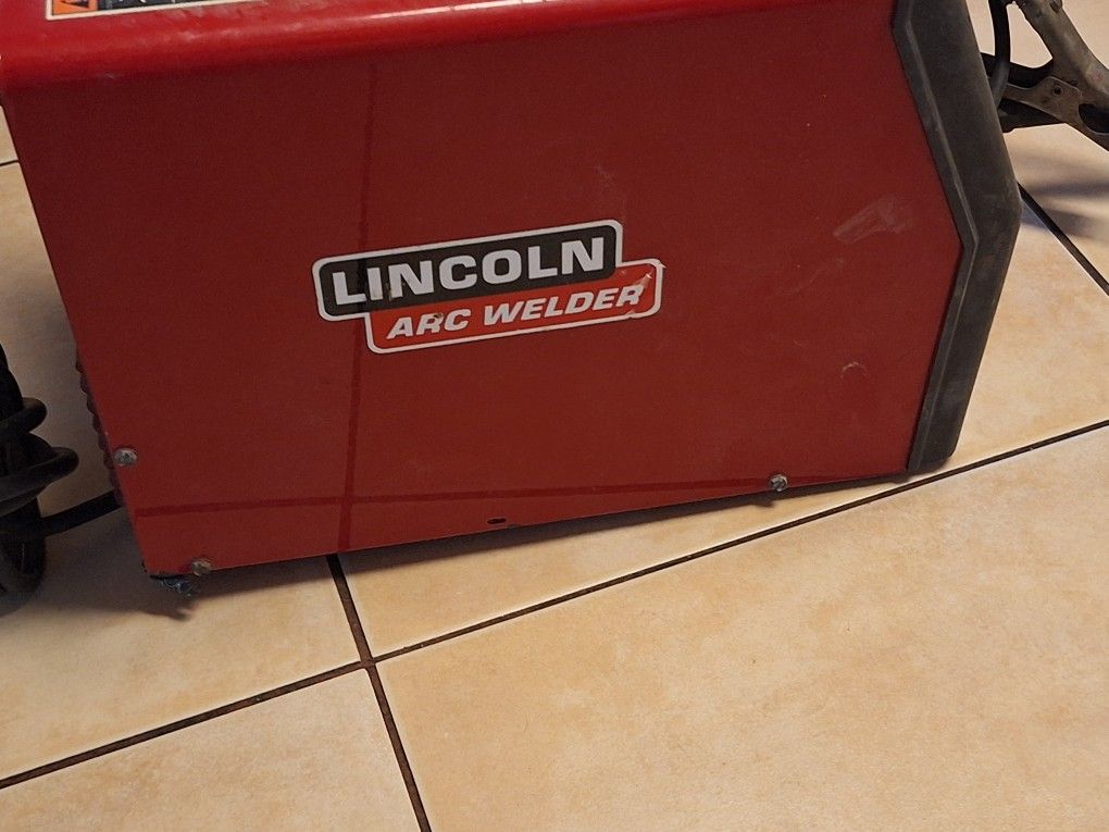 Lincoln  Welder