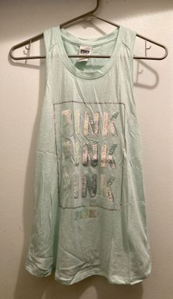 VS pink tank