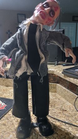 2 feet tall zombie