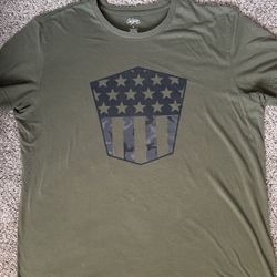Cabela’s Patriotic Graphic T-Shirt – Size XL