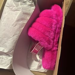 WOMENS 8 PINK UGGS 