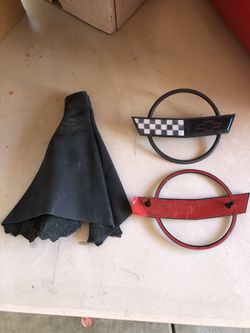 Corvette emblems and shifter cover